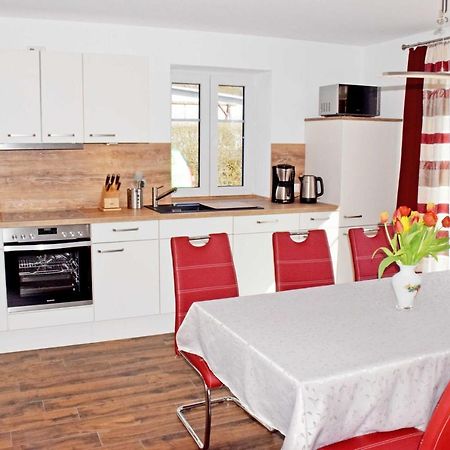 Groß Zicker Ferienhaus Zum Boddenstrand Mit Ka מראה חיצוני תמונה