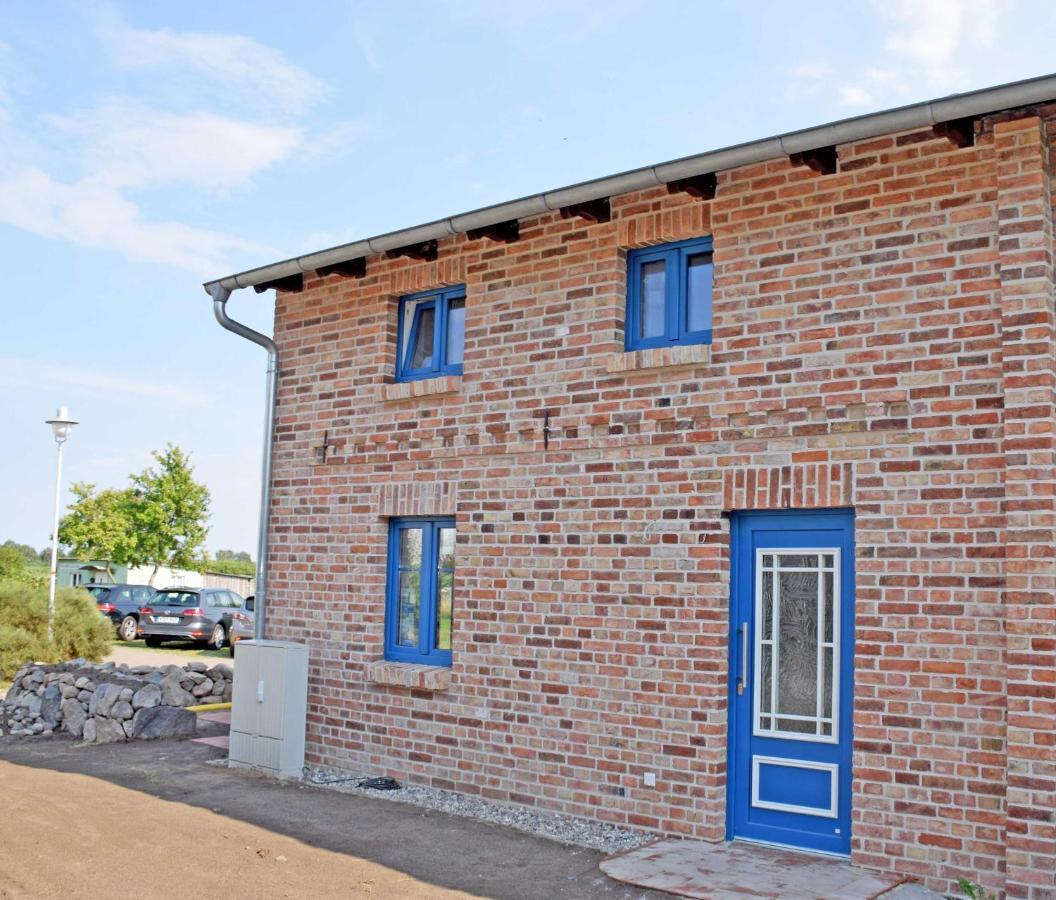 Groß Zicker Ferienhaus Zum Boddenstrand Mit Ka מראה חיצוני תמונה